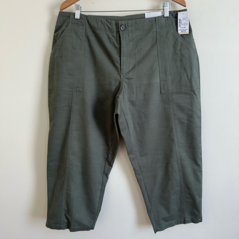 CJ Banks Women’s 18W Olive Green Cropped Pants The Perfect Pant Stretch NWT